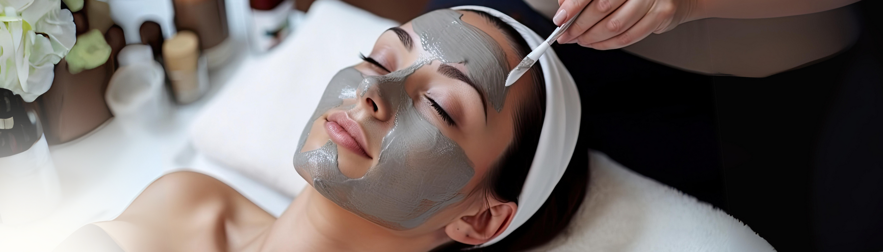 What are the benefits of clay and mud facial masks?