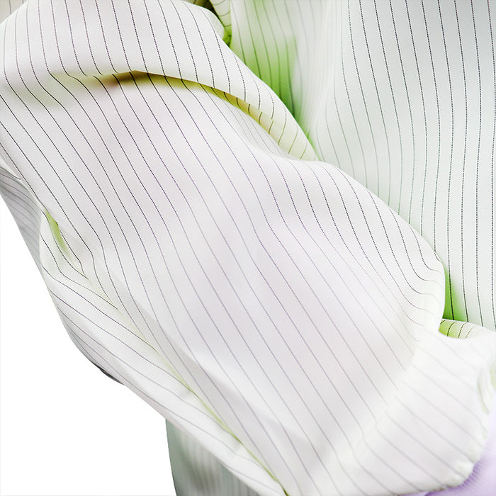 Protective Reusable Isolation Gown- Level 1 Certified close up of design